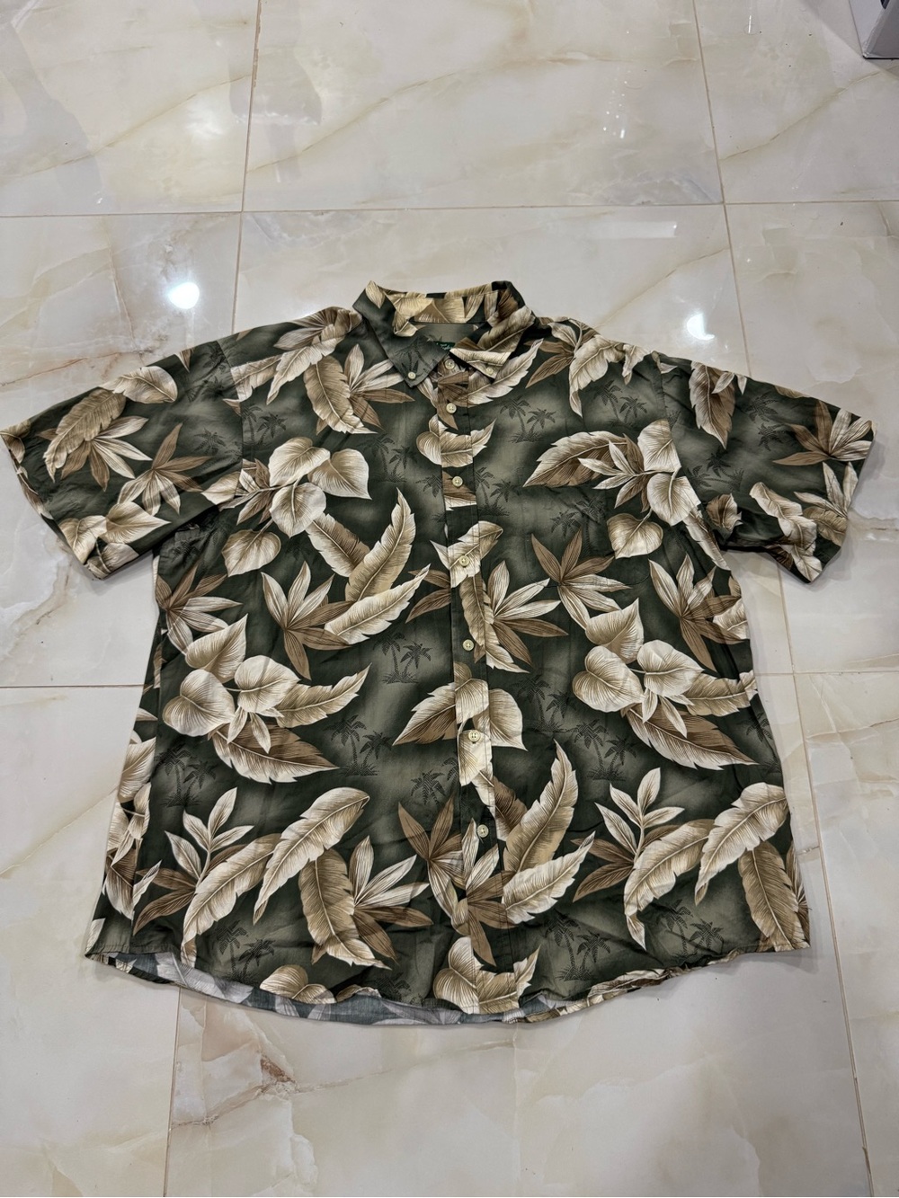 David Taylor Olive Green and Tan Tropical Button-Down Shirt